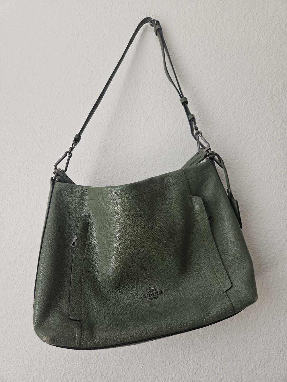 coach olive green pebbled large shoulder bag